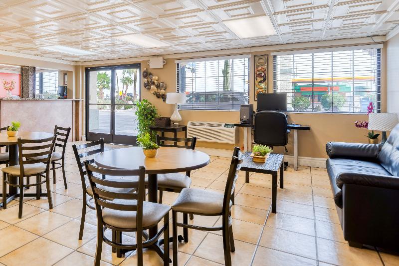 Oyo Hotel Eloy Casa Grande Near I-10 エクステリア 写真